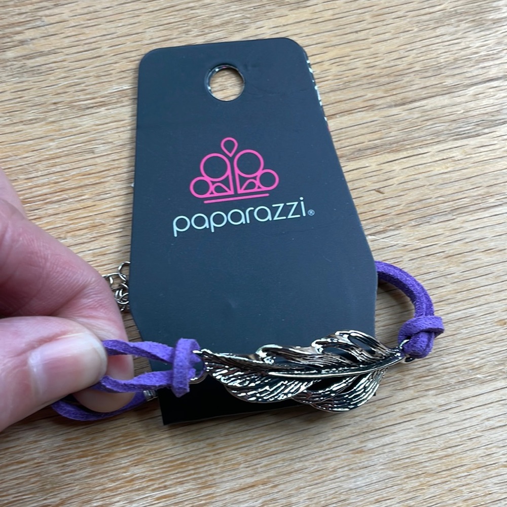Paparazzi leaf bracelet